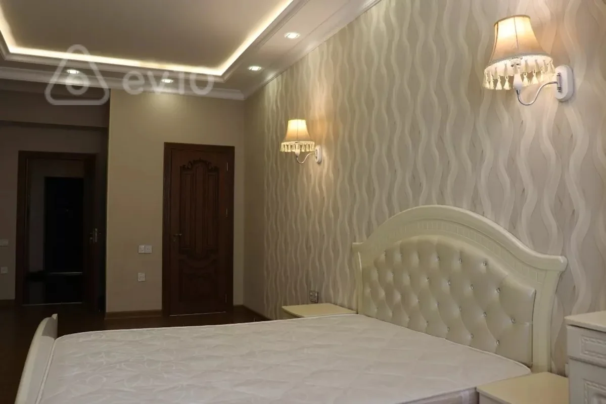 3 otaqlı mənzil, 150 m², Mirəli Seyidov küç., 4. — kirayə — Mənzil, Bakı (10)
