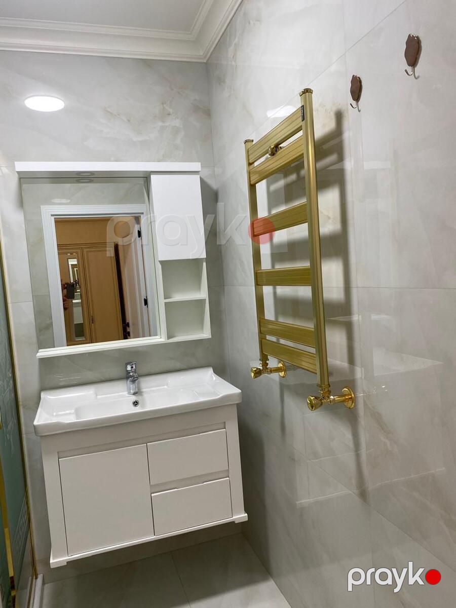 İcarəyə verilir 3 otaqlı köhnə tikili 130 m² — Mənzil, Bakı (11)