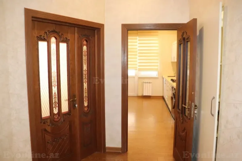 Kirayə verilir 4 otaqlı Mənzil Yeni tikili 150 m² Bakı, Yasamal r., Elmlər Akademiyası m — Mənzil, Bakı (6)