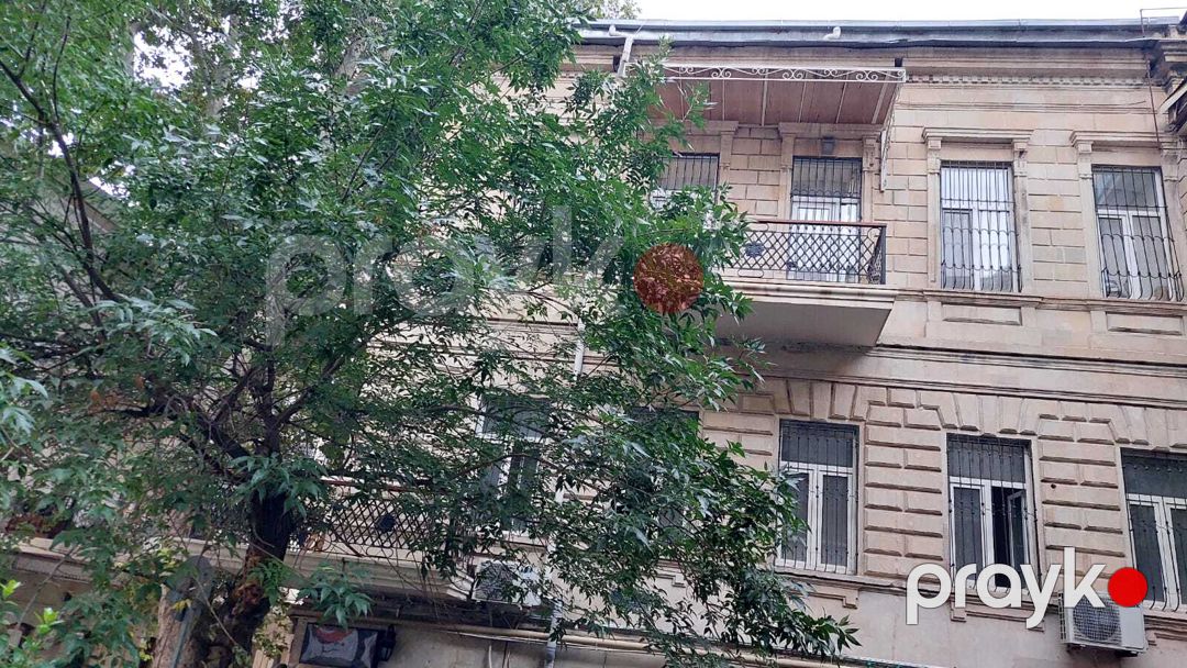 Satılır 3 otaqlı köhnə tikili 120.5 m² — Mənzil, Bakı (9)