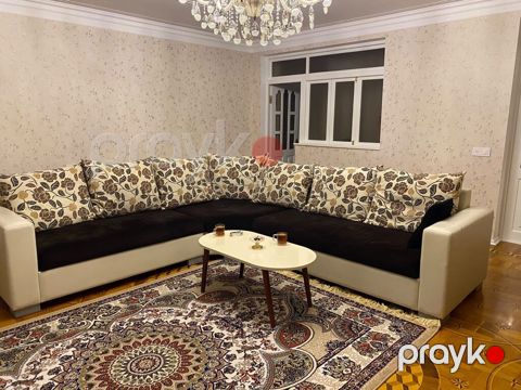 Divan, İşlənmiş, Açılan, Bazalı — Bakı