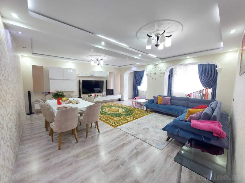 Satılır 4 otaqlı Mənzil Köhnə tikili 120 m² Bakı, Suraxanı r., Qaraçuxur — Bakı