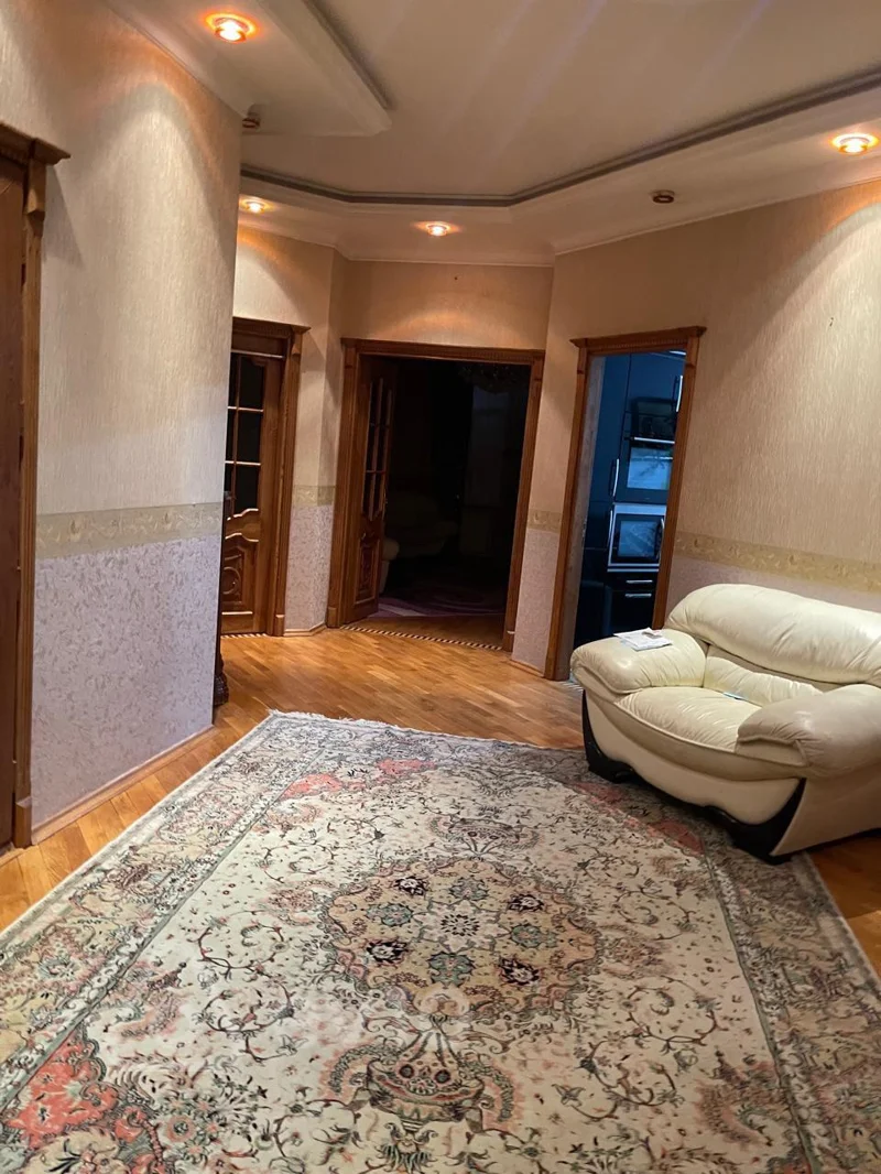 3 otaqlı mənzil, 117 m², Yeni yasamal Azzanın binası — Mənzil, Bakı (4)
