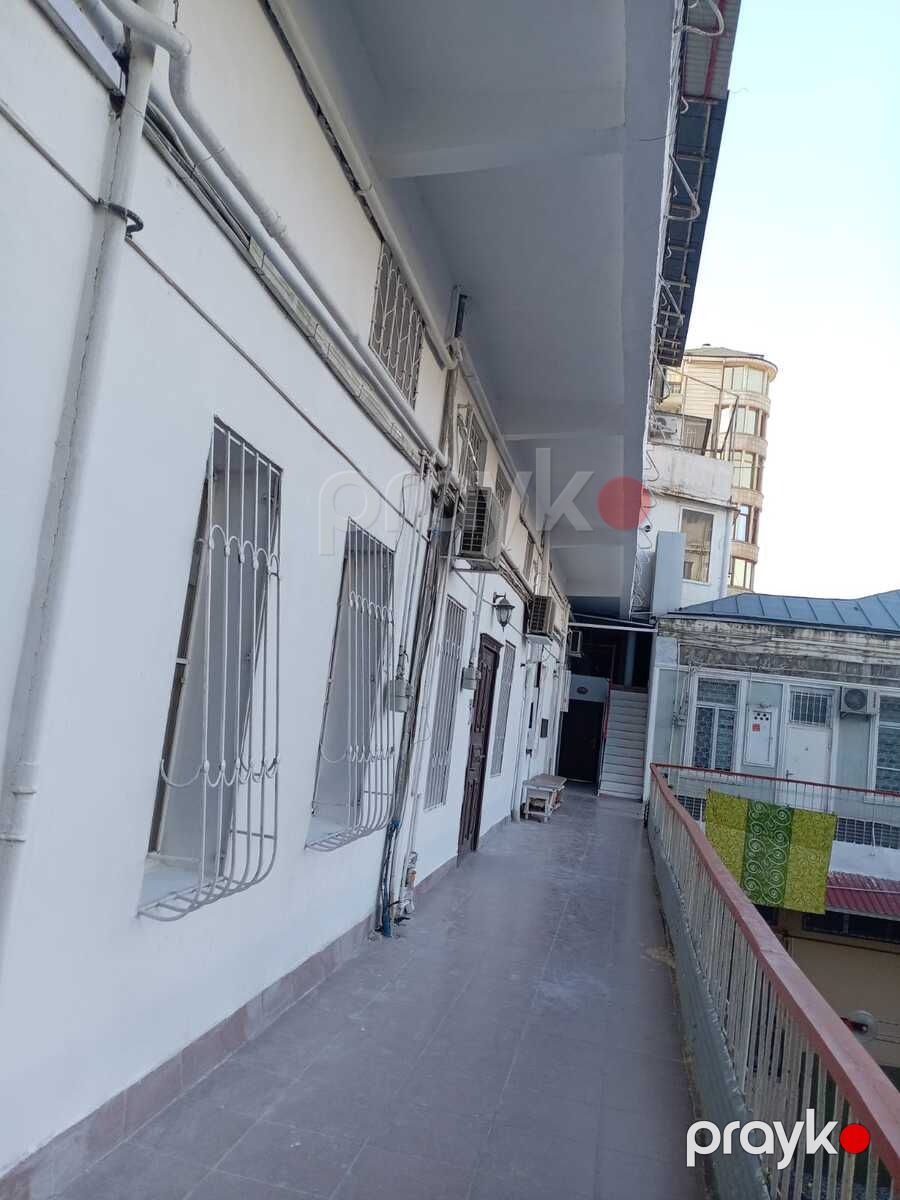 Satılır 2 otaqlı köhnə tikili 53 m² — Mənzil, Bakı (8)