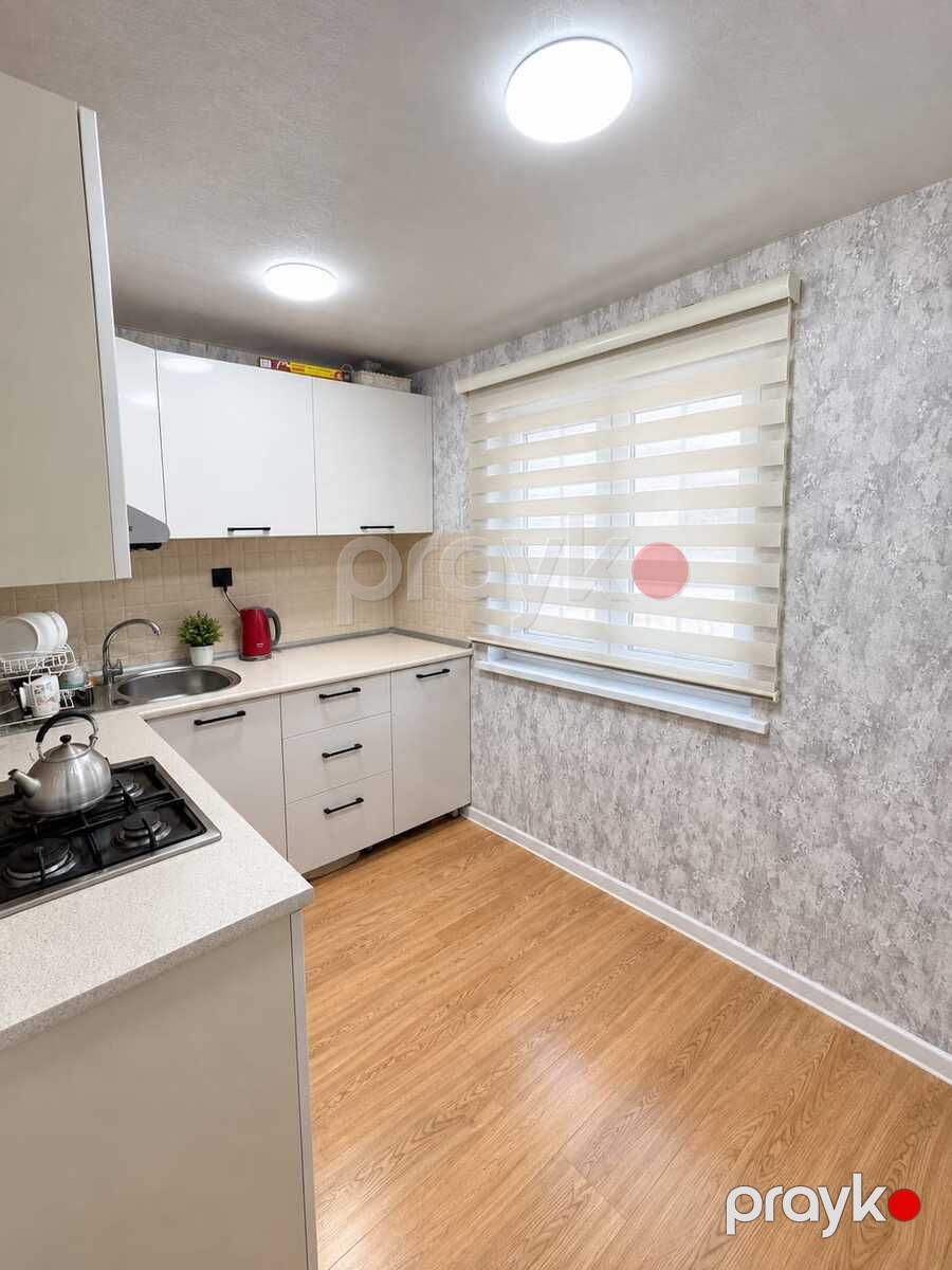 Satılır 2 otaqlı köhnə tikili 55 m² — Mənzil, Bakı (8)
