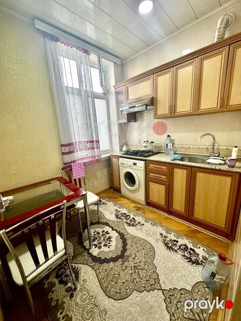 İcarəyə verilir 2 otaqlı köhnə tikili 50 m² — Bakı
