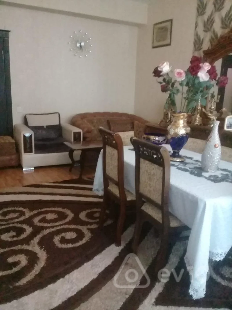 3 otaqlı mənzil, 116 m², Ceyhun Səlimov küçəsi — kirayə — Bakı