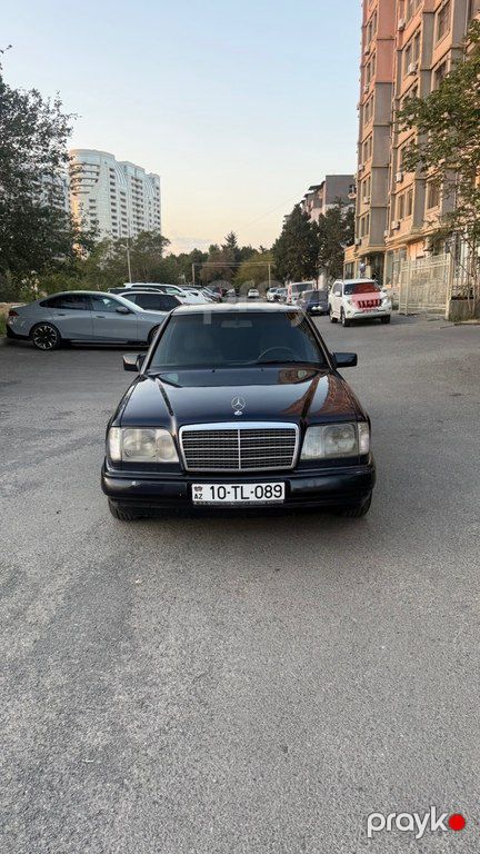 Mercedes E 220, 2.2 L, 1995 il, 643 199 km — Bakı