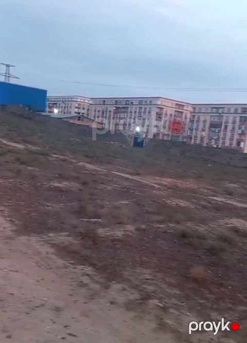 Salam satılır 50 sotdur yarı sotda satmaq mümkündür mən — Bakı