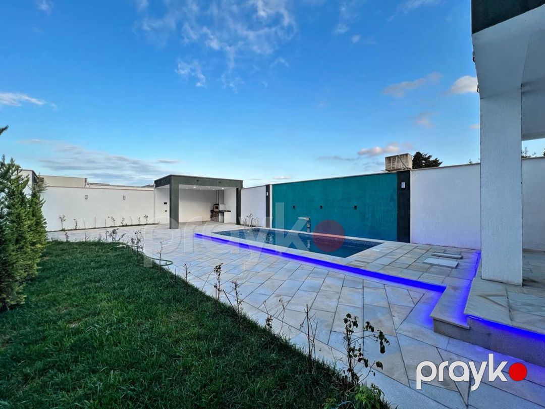 Satılır 4 otaqlı həyət evi/bağ evi 150 m² — Ev, villa, Bakı (6)