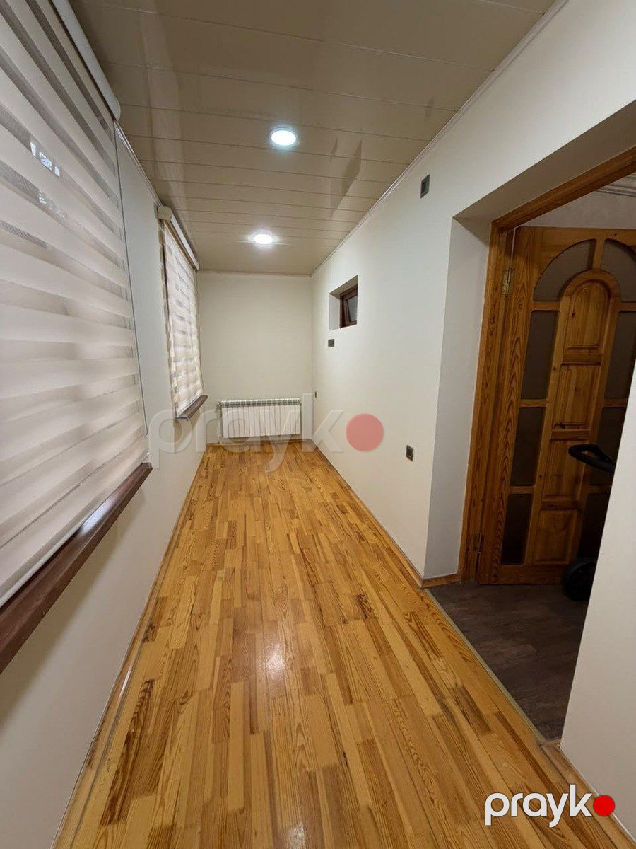 İcarəyə verilir 2 otaqlı köhnə tikili 90 m² — Mənzil, Bakı (9)