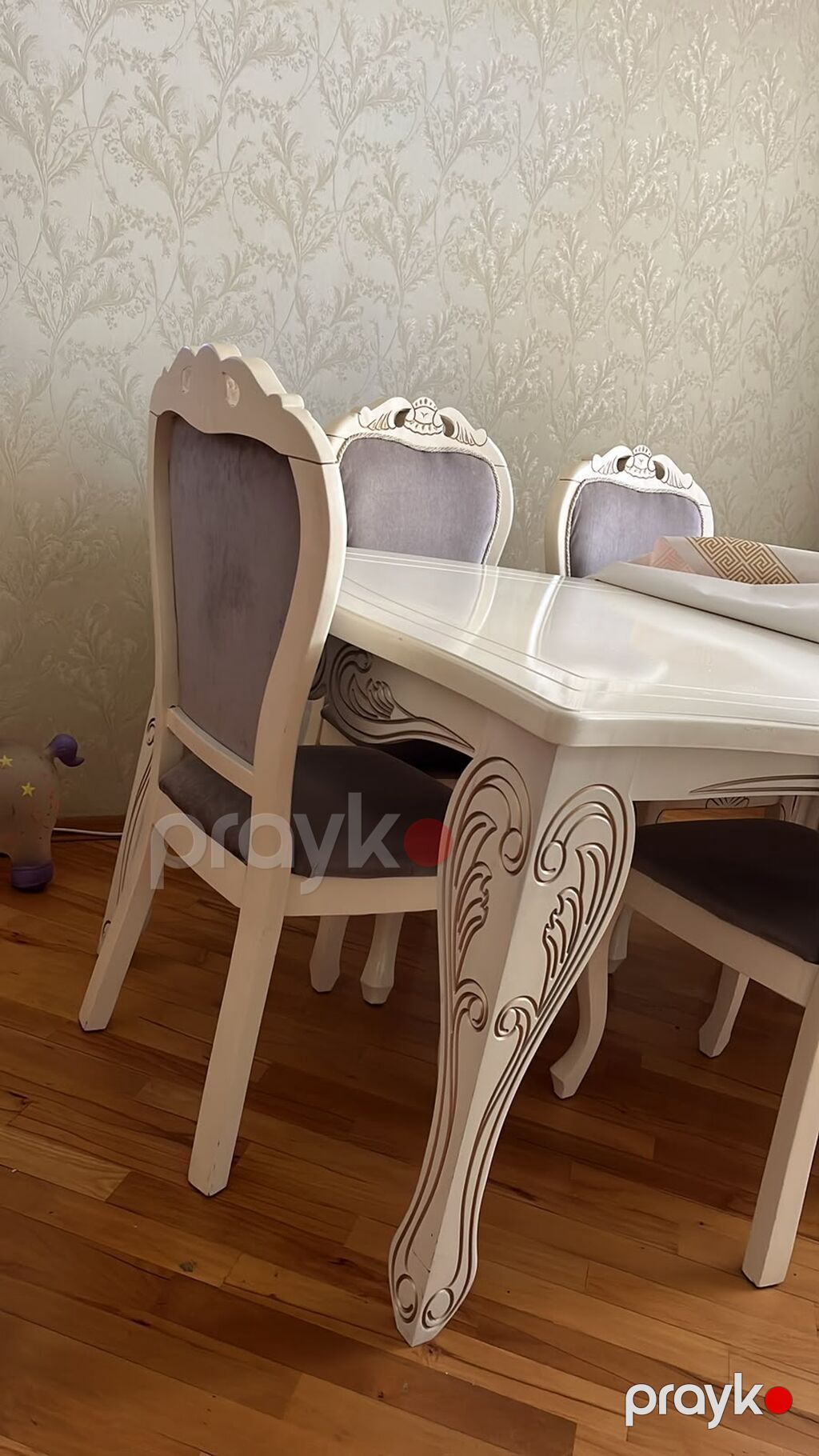 İşlənmiş — Qonaq otağı üçün, Bakı (4)