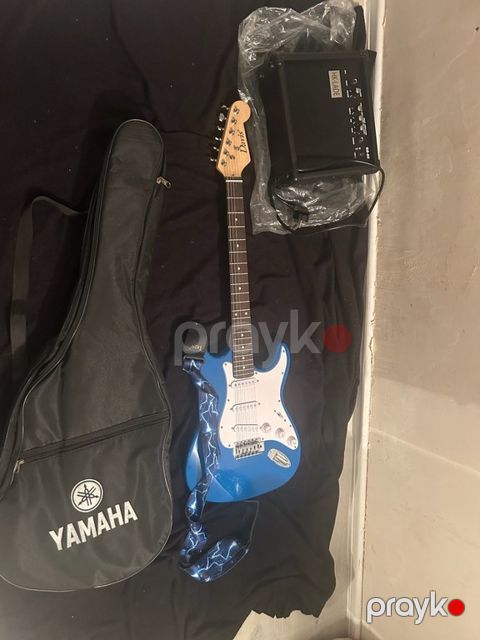 Elektro gitara — Bakı