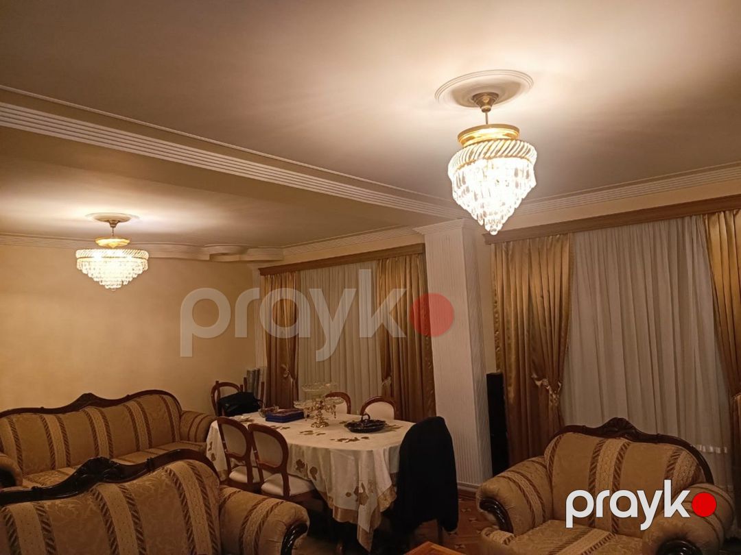 Satılır 5 otaqlı köhnə tikili 143 m² — Mənzil, Bakı (2)