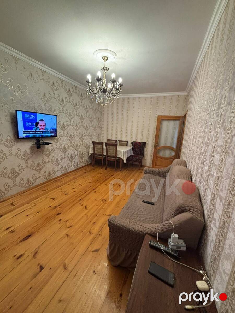 Satılır 2 otaqlı köhnə tikili 60 m² — Mənzil, Bakı (3)