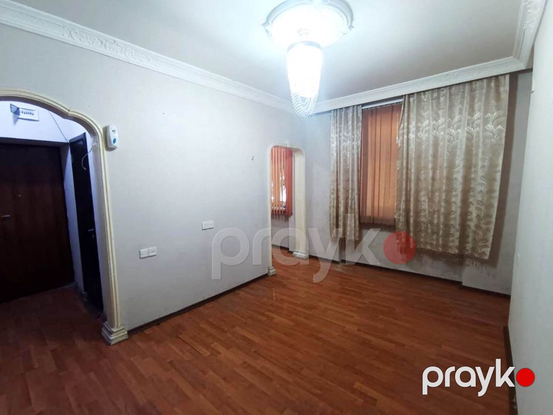 Satılır 2 otaqlı köhnə tikili 48 m² — Mənzil, Bakı (9)