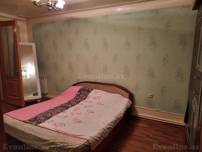 Satılır 2 otaqlı Mənzil Köhnə tikili 60.5 m² Bakı, Yasamal r., Elmlər Akademiyası m — Bakı