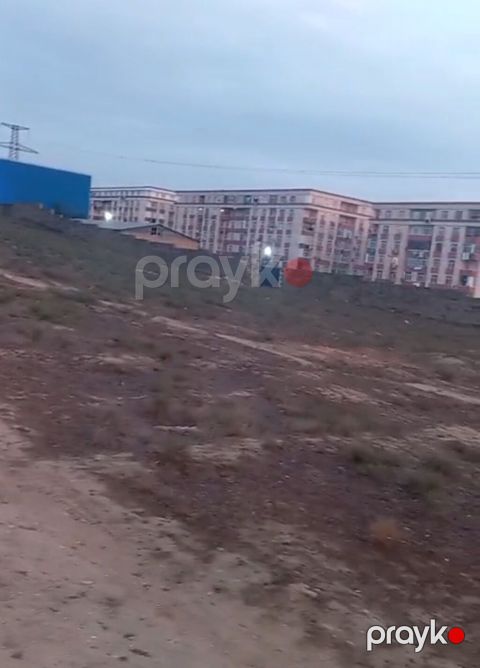 Salam satılır 50 sotdur yarı sotda satmaq mümkündür mən — Bakı