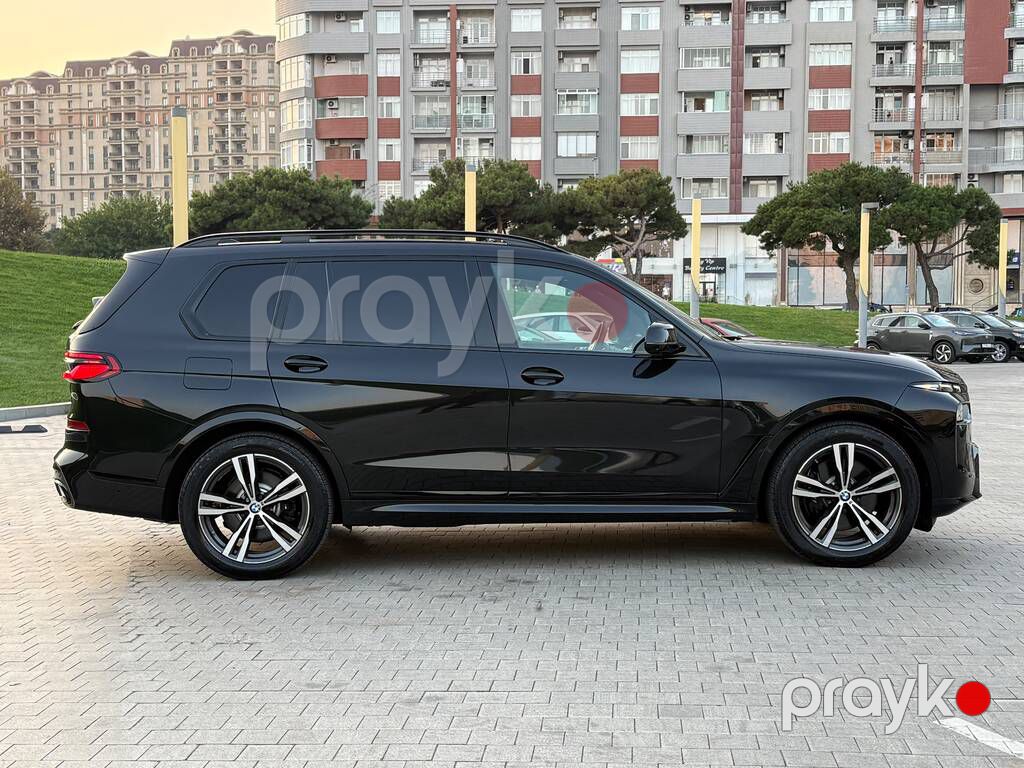 BMW X7, 3.0 L, 2023 il, 97 000 km — Avtomobillər, Bakı (7)