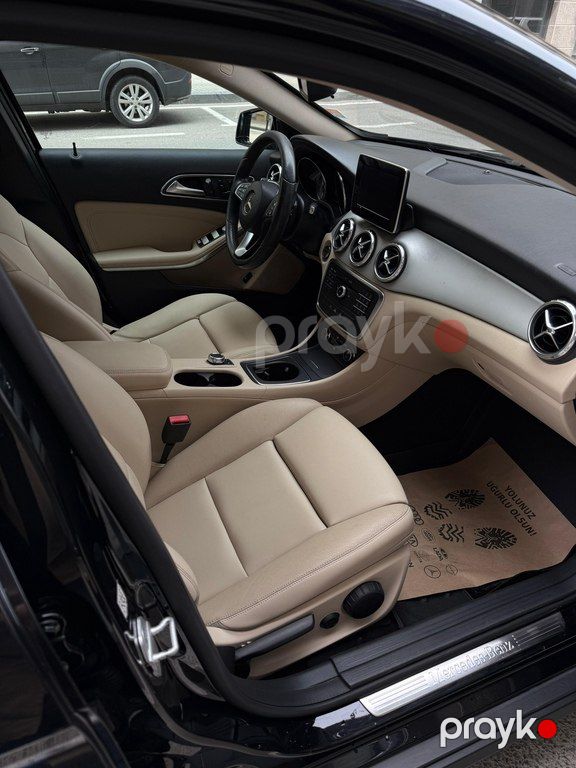 Mercedes GLA 250, 2.0 L, 2016 il, 239 200 km — Avtomobillər, Bakı (9)