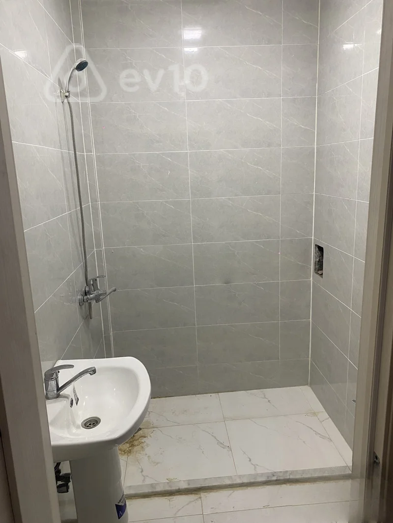 2 otaqlı mənzil, 55 m², Semed Vurgun kucesi — Mənzil, Bakı (9)