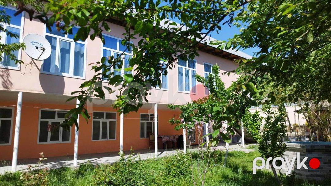 Villa kirayə verilir, Şəki r — Ev, villa, Şəki (2)
