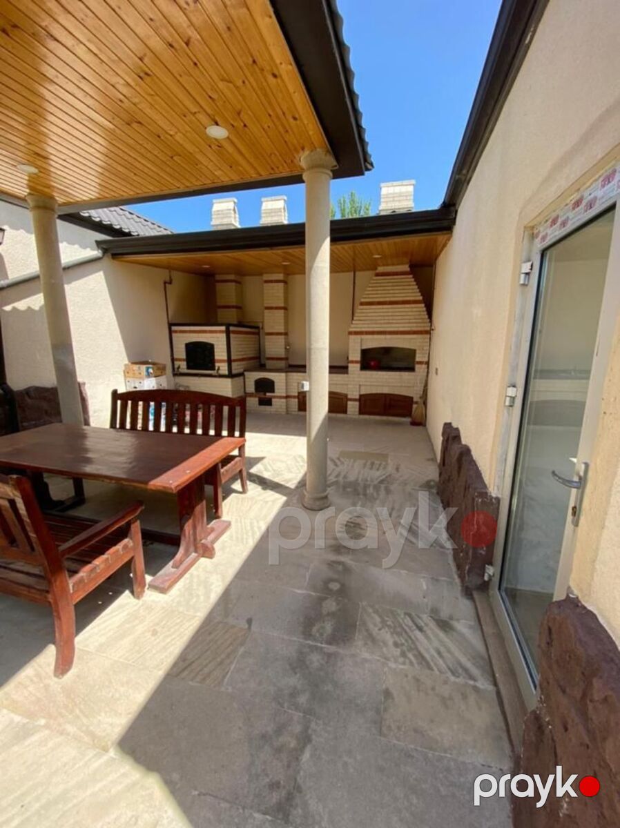 İcarəyə verilir 4 otaqlı həyət evi/bağ evi 300 m² — Ev, villa, Bakı (8)