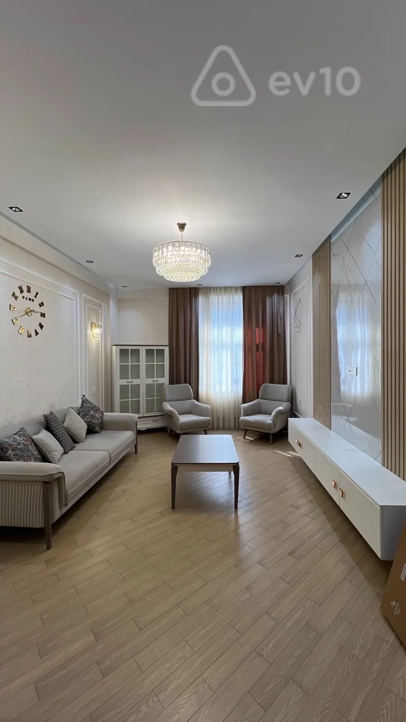 2 otaqlı mənzil, 86 m², Zahid Xəlilov — kirayə — Bakı