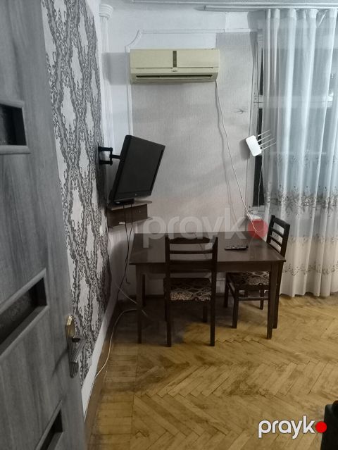 2 otaqli evdi mahrasada oglan telebe otaq yoldaşı ahtariram — Gəncə