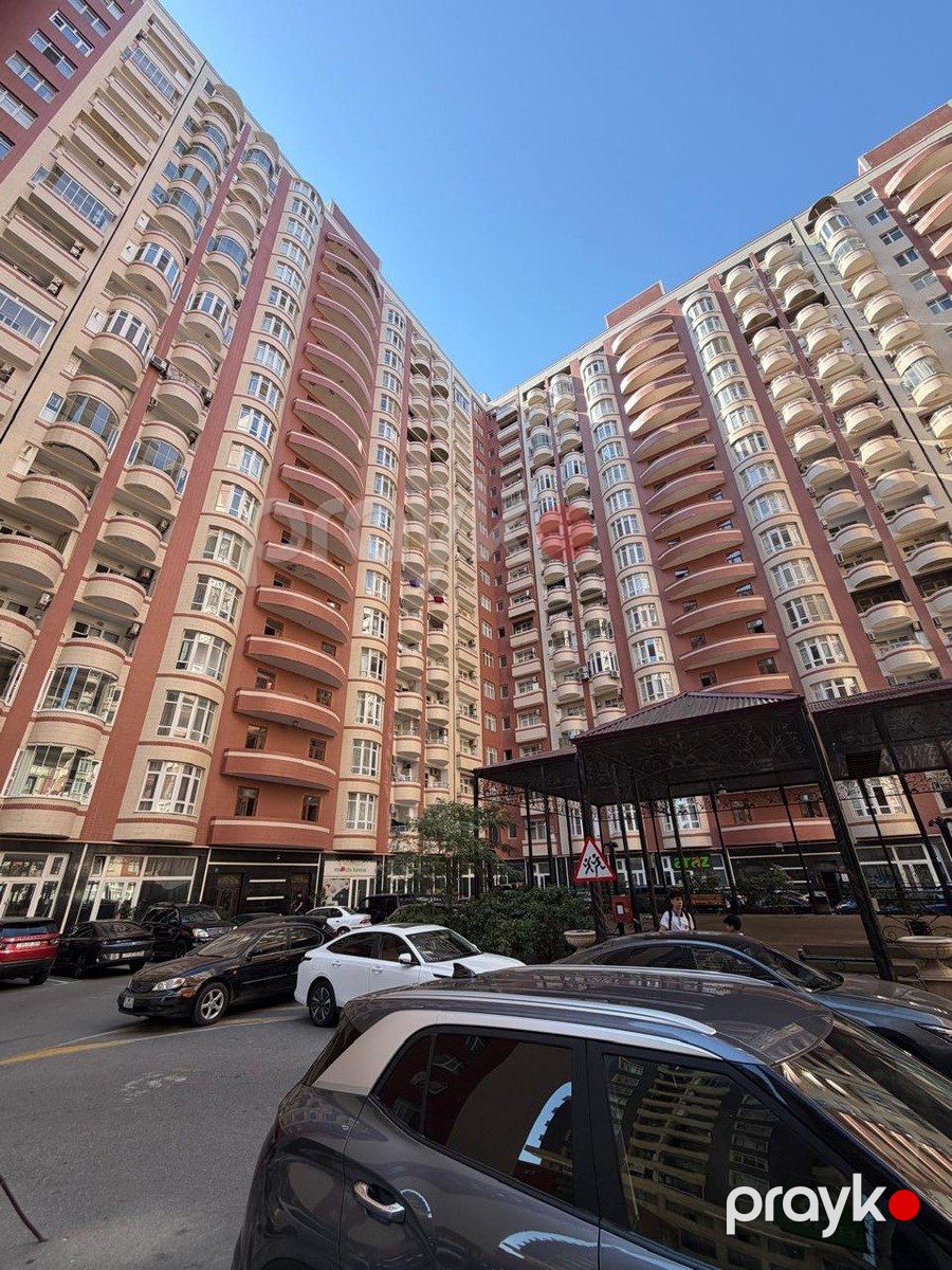 Satılır 4 otaqlı yeni tikili 175 m² — Mənzil, Bakı (2)