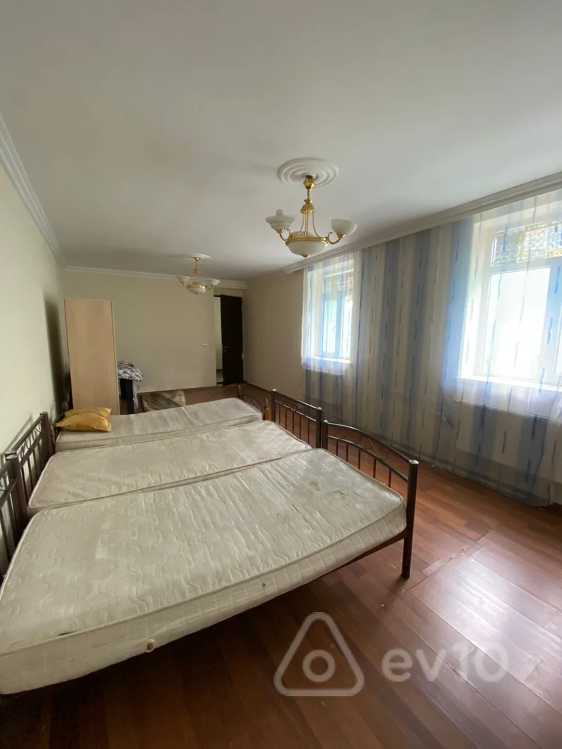 4 otaqlı həyət evi, 280 m², abbas mirzə şərifzadə küç — kirayə — Ev, villa, Bakı (4)
