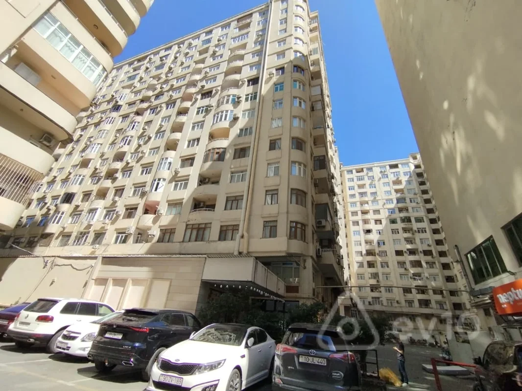 4 otaqlı mənzil, 167 m², Həsənoğlu küçəsi — Mənzil, Bakı (2)