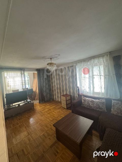 Satılır 1 otaqlı köhnə tikili 30 m² — Bakı
