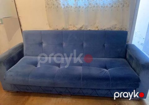 Mavi rəngli yumşaq parça divan Acilir rahat carpayi olur uzunu 175