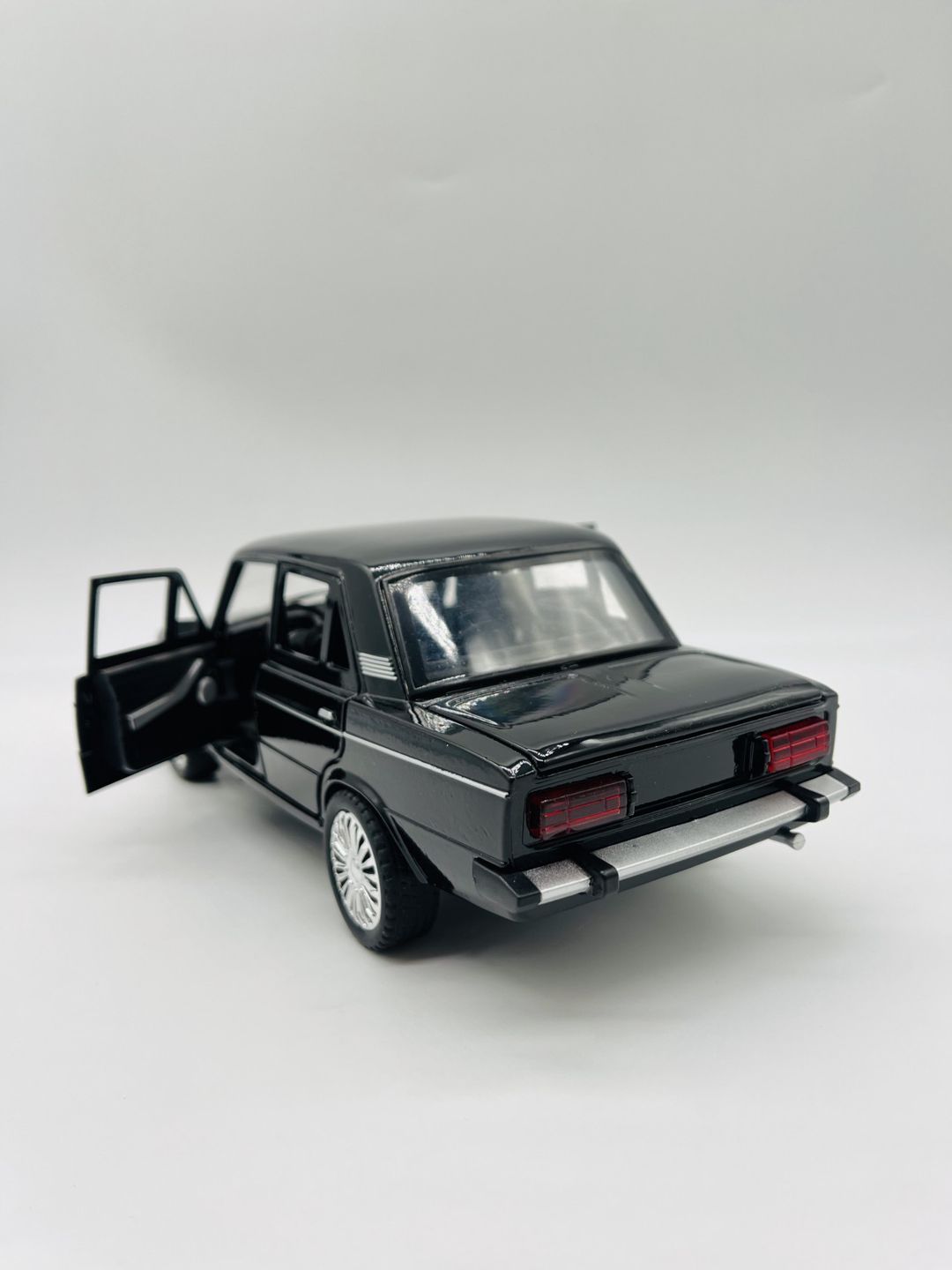 Maşın Lada 2106, metal, qara — Mallar, Bakı (2)