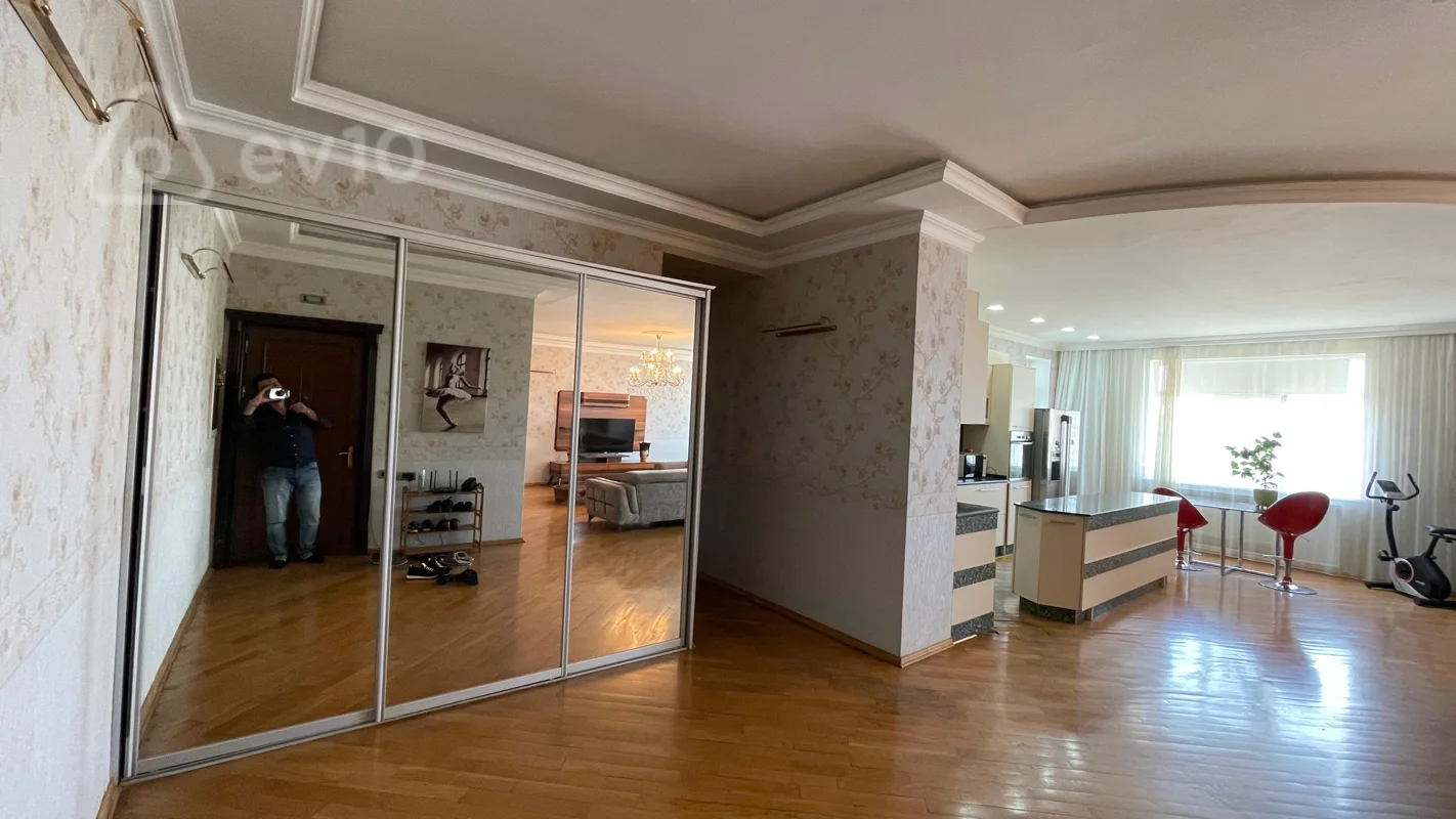 3 otaqlı mənzil, 158 m², İbrahimpaşa dadaşov küçəsi — Mənzil, Bakı (8)