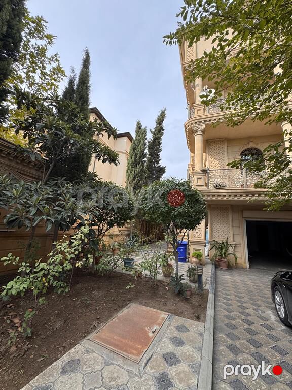 Satılır 15 otaqlı həyət evi/bağ evi 800 m² — Ev, villa, Bakı (5)
