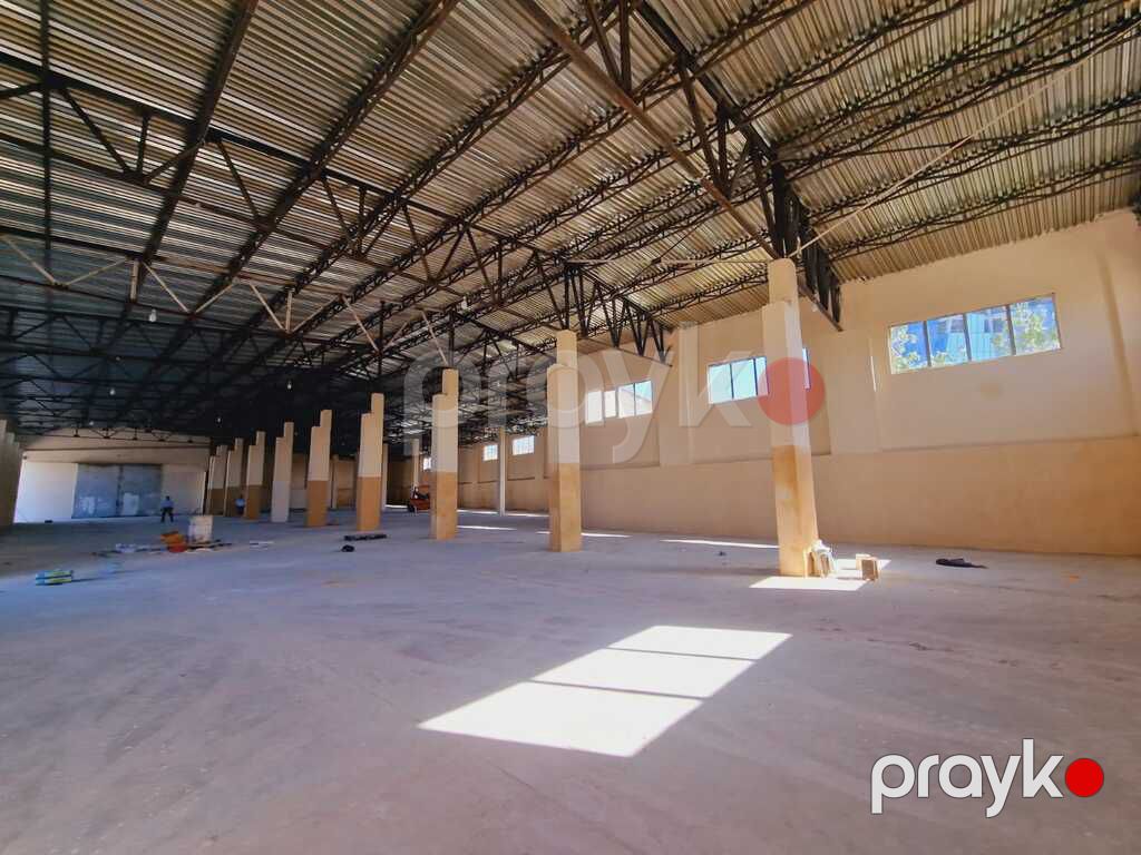 İcarəyə verilir obyekt 1800 m² — Əmlak, Bakı (5)