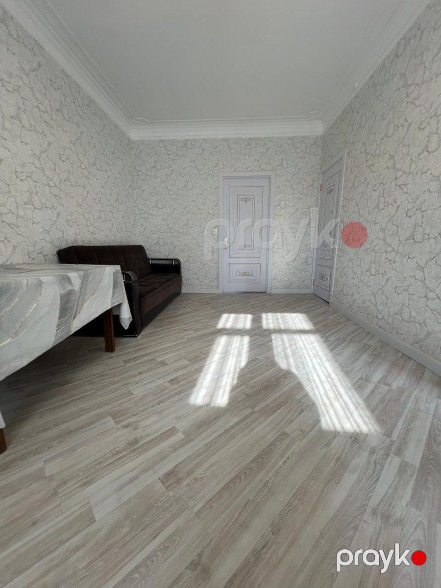 Satılır 2 otaqlı köhnə tikili 55 m² — Mənzil, Bakı (4)