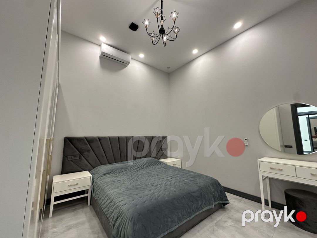 Satılır 5 otaqlı həyət evi/bağ evi 300 m² — Ev, villa, Bakı (8)