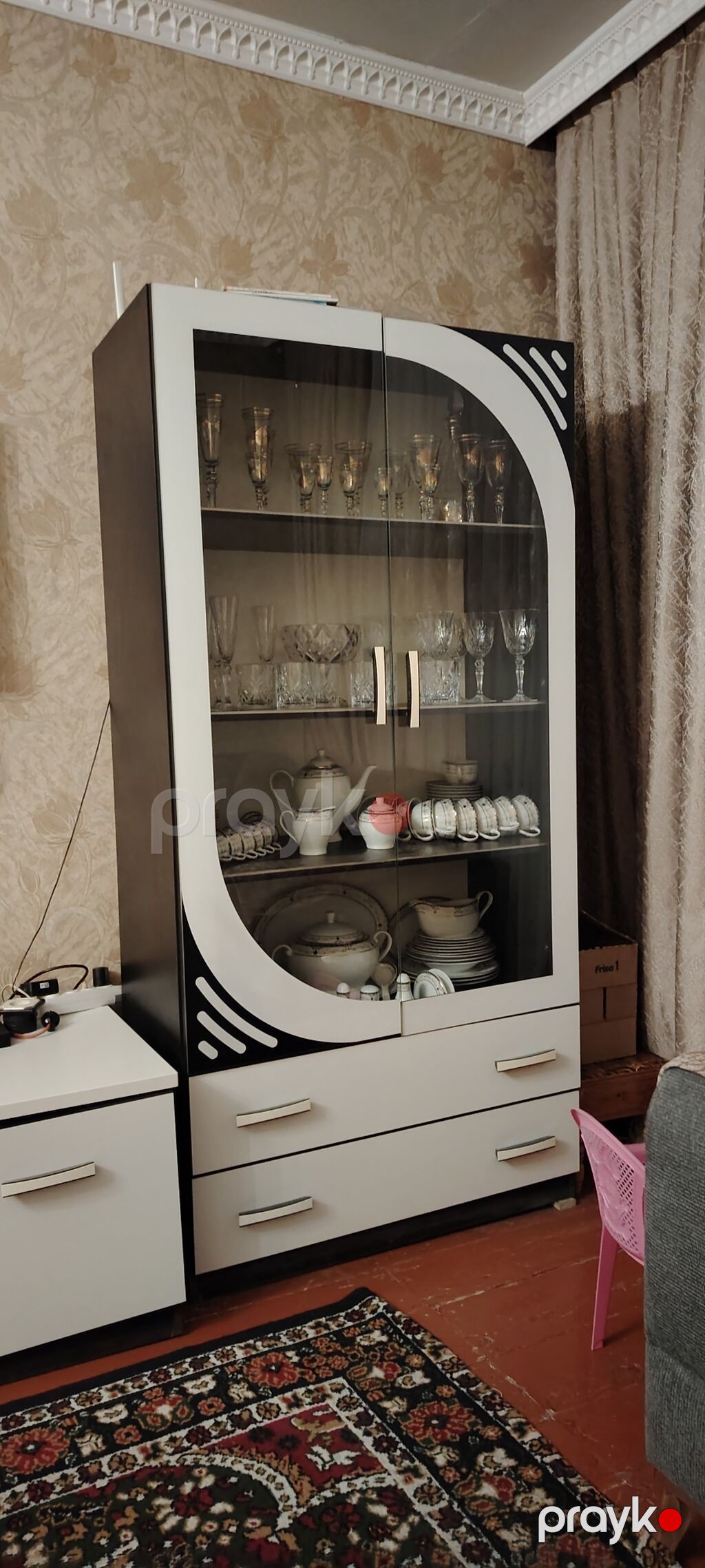 Madeyra Mebelden alinib az istifade olunub Qonaq otağı üçün mebel — Qonaq otağı üçün, Qazax (4)