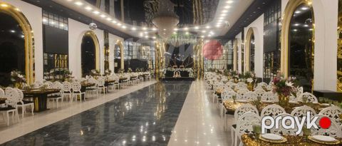 Satılır obyekt 1048.2 m² — Bakı