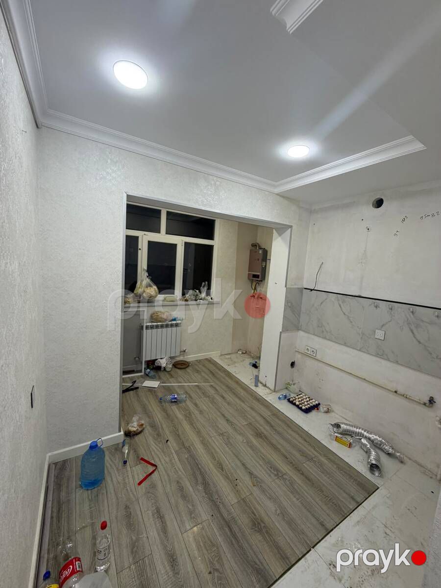 Satılır 2 otaqlı köhnə tikili 60 m² — Mənzil, Bakı (3)