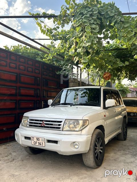 Mitsubishi Pajero io, 1.8 L, 1999 il, 250 000 km — Bakı