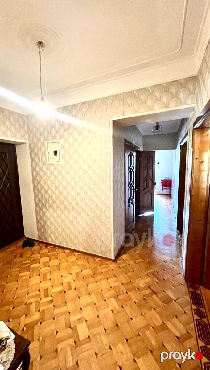 Satılır 3 otaqlı köhnə tikili 100 m² — Mənzil, Bakı (11)