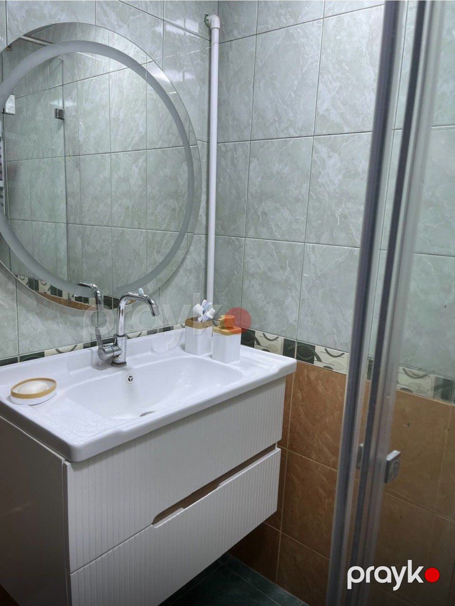Satılır 2 otaqlı köhnə tikili 65 m² — Mənzil, Bakı (9)