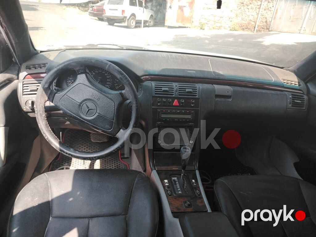 Mercedes E 230, 2.3 L, 1996 il, 169 887 km — Avtomobillər, Şəki (4)