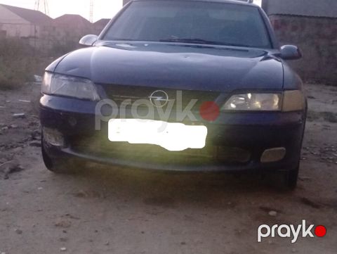 Opel Vectra, 2.0 L, 1996 il, 335 000 km — Sumqayıt