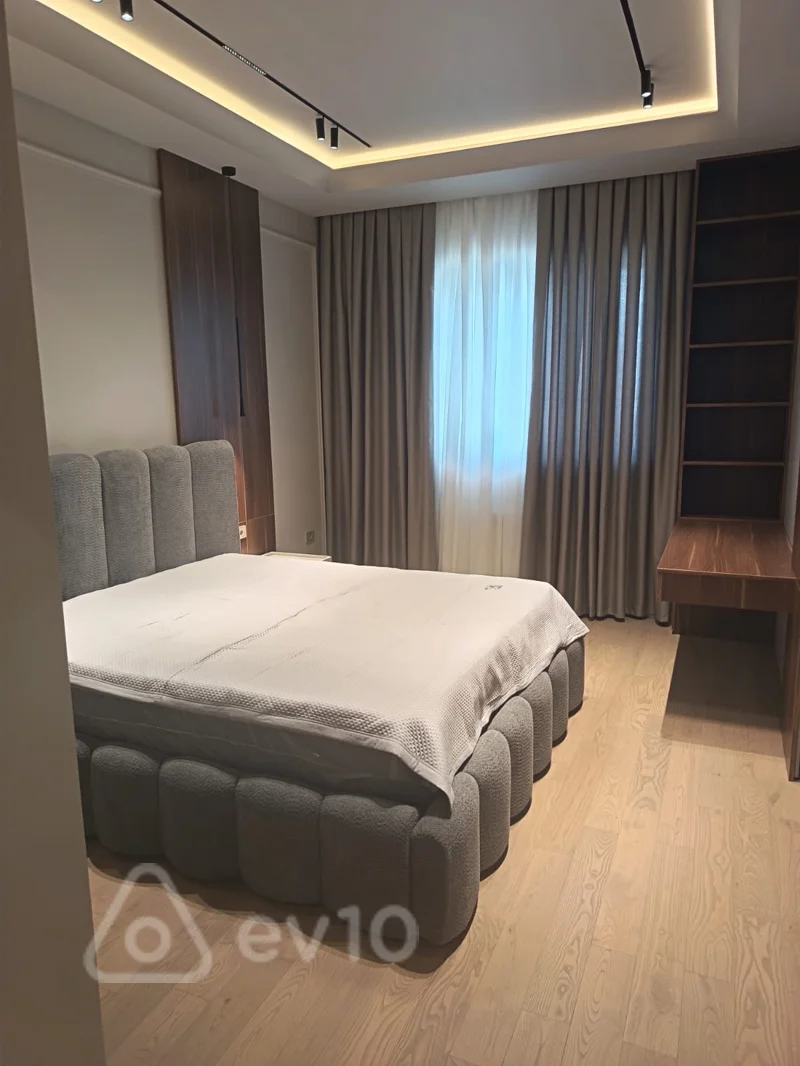 3 otaqlı mənzil, 157 m², 8 Noyabr Prospekti — kirayə — Mənzil, Bakı (3)