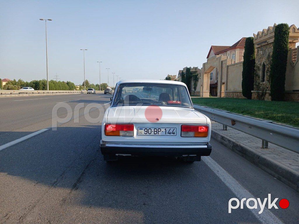 Lada (VAZ) 2107, 1.6 L, 2008 il, 240 000 km — Avtomobillər, Bakı (4)